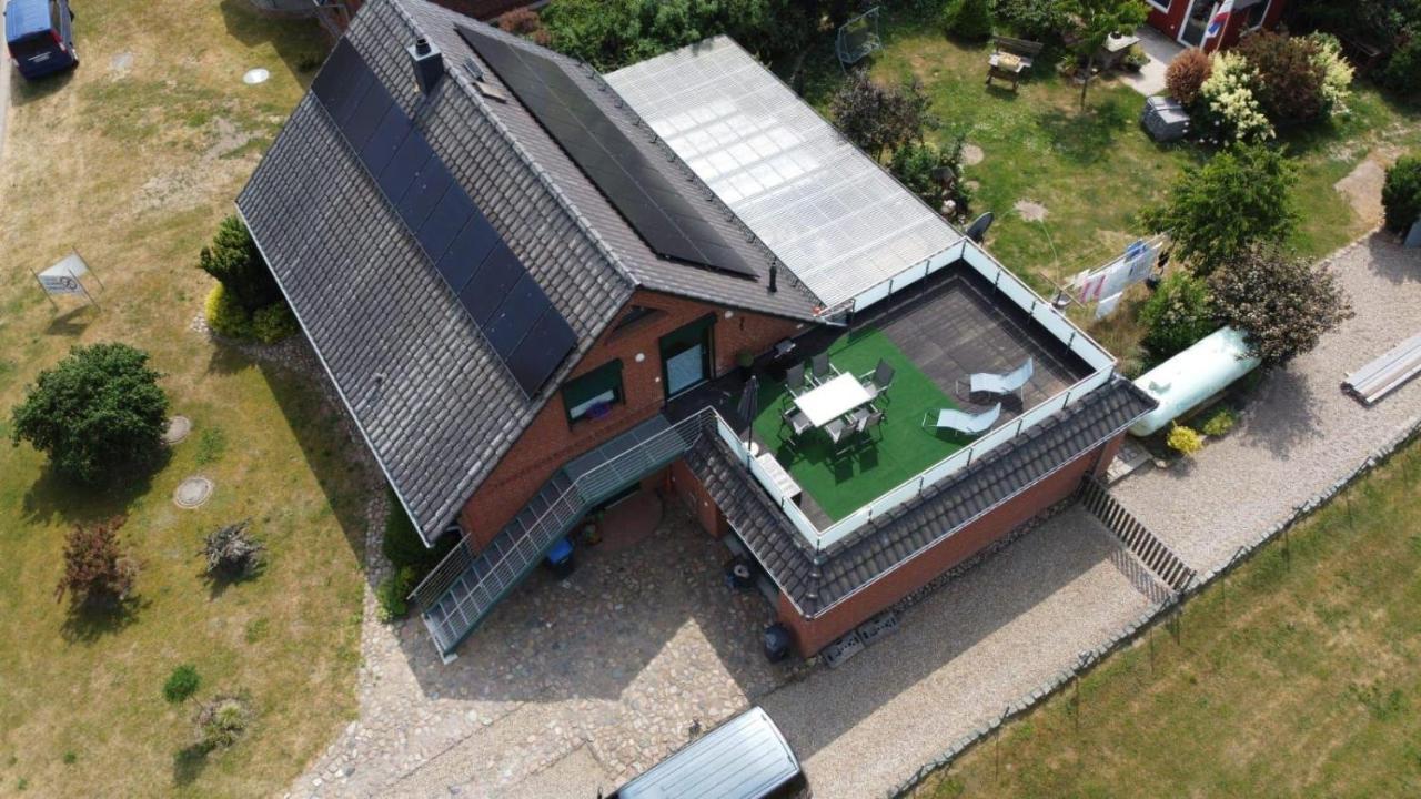 Ferienwohnung-In-Mecklenburg-Am-Kritzower-See-Mit-Ruderboot Kritzow  Ngoại thất bức ảnh